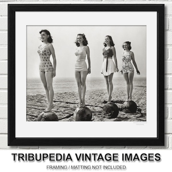 Four Beautiful Women in Swimwear Competition Vintage 1940s Wall Art Swimsuits Wall Decor B&W Photo Beauty Contest Black and White Photo Art