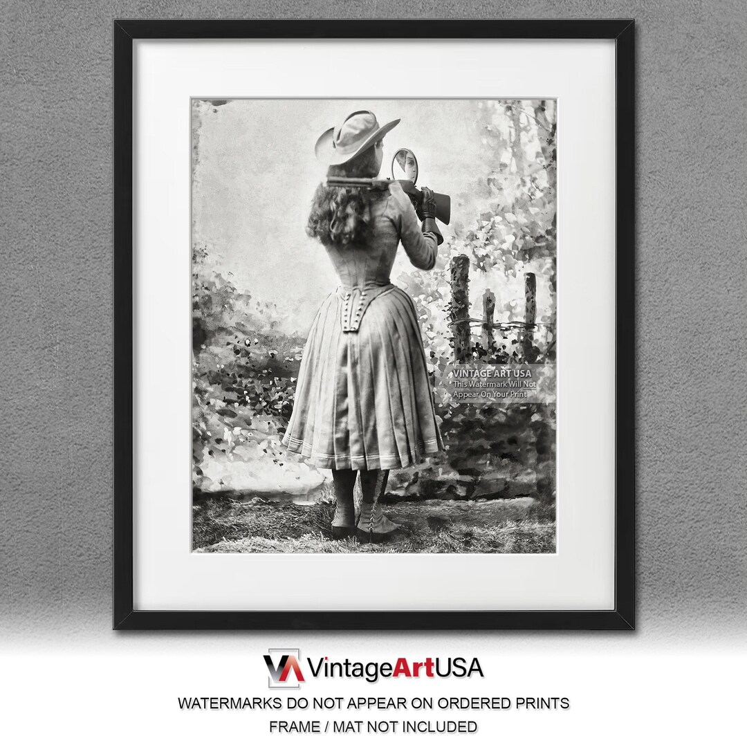 Annie Oakley Photo Print: Mirror Shot, Sharp Shooter, Vintage Wall