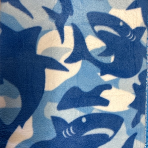 Shark attack! Fleece Blanket