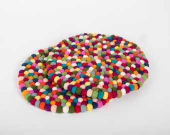 9 Inch Multicolor Felt Ball Trivet, Pot Mat, Pot Holder Heat Resistant Durable Round Felt Design (One Piece) by Reefelt