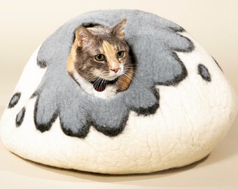 Felt Cat Cave - Handmade Felt Wool Cat House