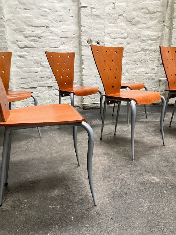 van 4 postmoderne Italiaanse design eetkamerstoelen - Nederland