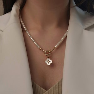 Wisiorek koniczyna Toggle Necklace, kolczyki koniczyna czterolistna z masy perłowej Biżuteria na szczęście Prezent dla żony dziewczyny córki mamy