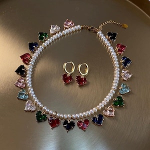 Benutzerdefinierte Herz Anhänger Perlenkette, Baumeln Herz Ohrringe, Feine Schmuck Set, Freundin Geburtstagsgeschenk, Einzigartige Birthstone Schmuck Geschenk