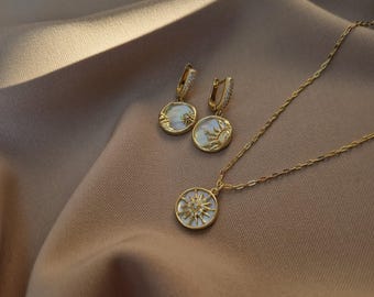 Smyckeset med sol och måne, Celestial Hänge Halsband, Måne och sol Örhängen Förgyllda, Andliga Smycken Gåva, Födelsedagspresent till Kvinna