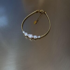 Armband met echte parels, sierlijke vergulde armband, bruiloft bruidssieraden afbeelding 4