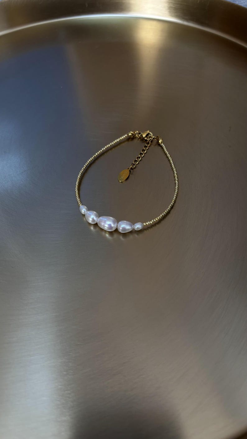 Armband met echte parels, sierlijke vergulde armband, bruiloft bruidssieraden afbeelding 4