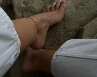 Natuurlijke parel kralen enkelbandje, vergulde enkelband, boho kralenarmband, coquette sieraden, aardse sieraden cadeau voor haar