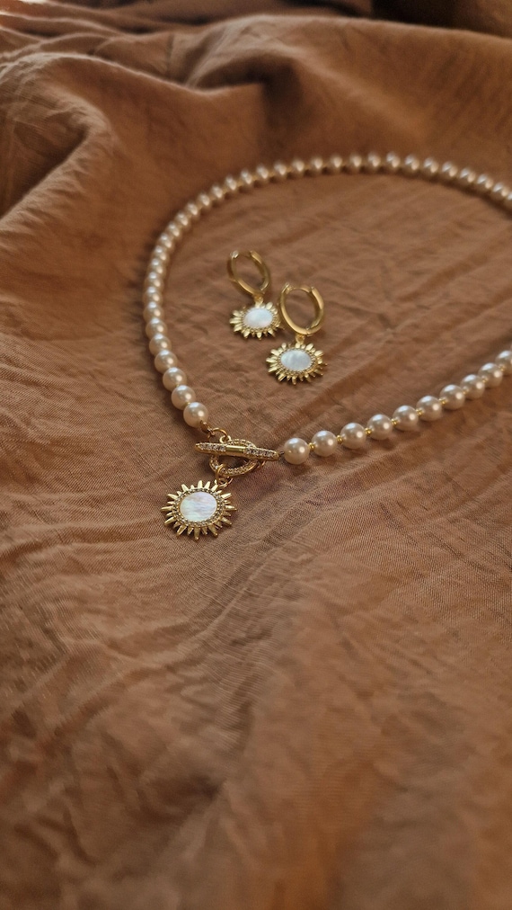 Sun Pendant Gold Pearl Necklace with Toggle Clasp, Dangle Sun Earrings, Celestial Jewelry Set, Gift for Wife