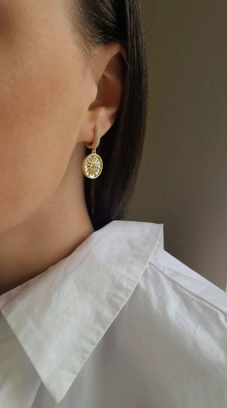 Celestial Pendant Pearl Toggle Necklace and Gold Plated Sun Earrings Set, Wedding Boho Bridal Jewelry, Clean Girl Aesthetic Pearl Choker image 3