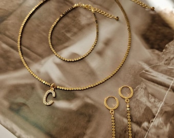 Collana con iniziali di perle, collana con iniziali personalizzate
