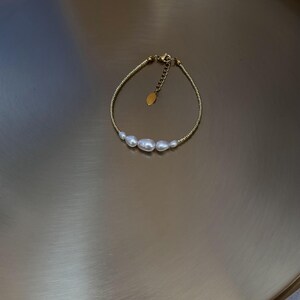 Armband met echte parels, sierlijke vergulde armband, bruiloft bruidssieraden afbeelding 3