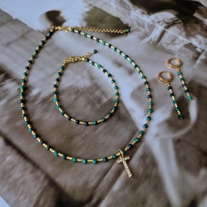 Malachite jewelry set, Malachite necklace, Dainty choker, Initial choker, Healing jewelry, Bridal personalized necklace, Beaded choker