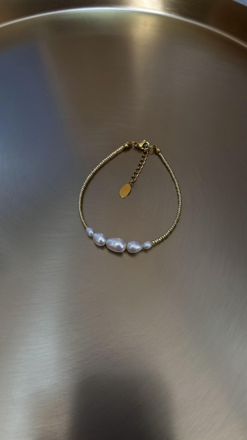 Armband met echte parels, sierlijke vergulde armband, bruiloft bruidssieraden afbeelding 7
