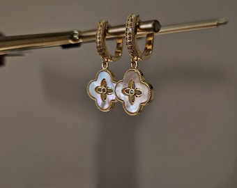 Perlmutt Klee Ohrringe, Vier Blatt Ohrringe für Frauen, Vergoldete Klee Ohrringe, Moissanite Ohrringe, Cubic Zirkonia