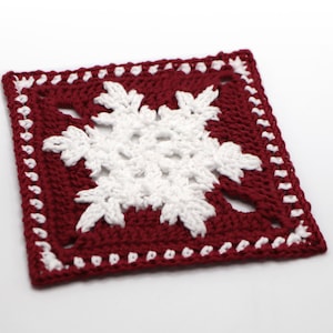 PATTERN Snowflake Granny Square - Christmas - PDF Crochet Pattern with Photo Tutorial and Diagram- Digital download