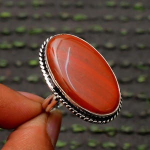ハンドメイドレッドジャスパーリング：925スターリングシルバーの宝石ジュエリー