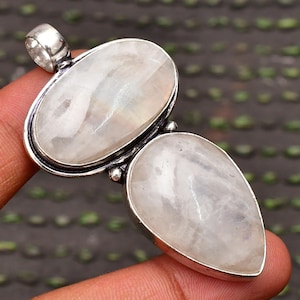 Moonstone Pendant 925 Sterling Silver Pendant Moonstone Gemstone Handmade Silver Gemstone Jewelry Moonstone Pendant For Necklaces Women