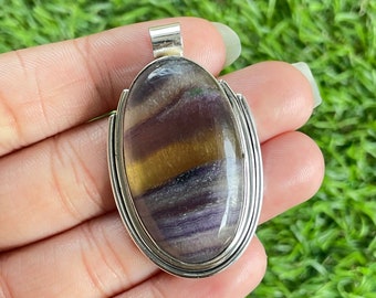 Colgante de fluorita hecho a mano: joyería de piedra de plata de ley 925