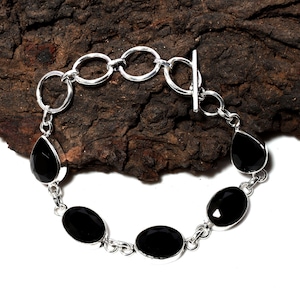 Bracciale in onice nero fatto a mano Bracciale in argento sterling 925 Bracciale con pietra preziosa in onice nero Braccialetti regalo in argento con onice per le donne
