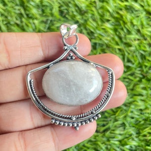 Moonstone Pendant 925 Sterling Silver Pendant Moonstone Gemstone Handmade Silver Gemstone Jewelry Moonstone Pendant For Necklaces Women