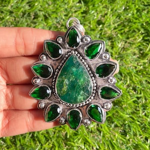 Emerald Pendant 925 Sterling Silver Pendant Emerald Gemstone Handmade Silver jewelry pendant for necklaces protective energy pendant
