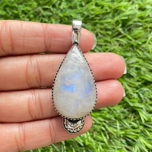 Moonstone Pendant 925 Sterling Silver Pendant Moonstone Gemstone Handmade Silver Gemstone Jewelry Moonstone Pendant For Necklaces Women