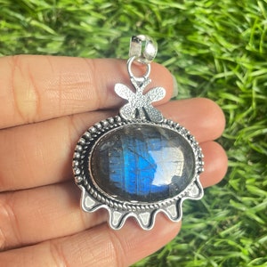 Labradorite Pendant 925 Sterling Silver Pendant Labradorite Gemstone Handmade Silver Gemstone Jewelry Labradorite Pendant For Necklace Women