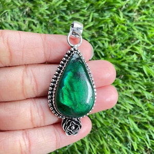 Green Labradorite Pendant 925 Sterling Silver Pendant Labradorite Gemstone Handmade Gemstone Jewelry Labradorite Pendant For Necklace Women