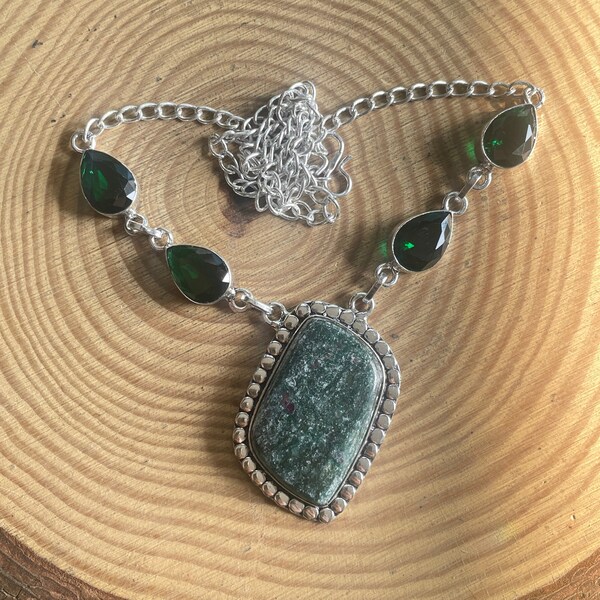 Fuchsite necklace clearance