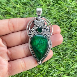 Green Labradorite Pendant 925 Sterling Silver Pendant Labradorite Gemstone Pendant Handmade Silver Jewelry Labradorite  Pendant For Necklace