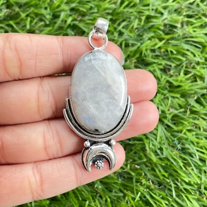 Moonstone Pendant 925 Sterling Silver Pendant Moonstone Gemstone Handmade Silver Jewellery Chakra Alignment Pendant For Necklaces For Gift