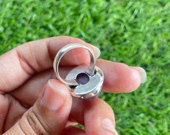 ハンドメイドアメジストリング：925スターリングシルバーの宝石リング