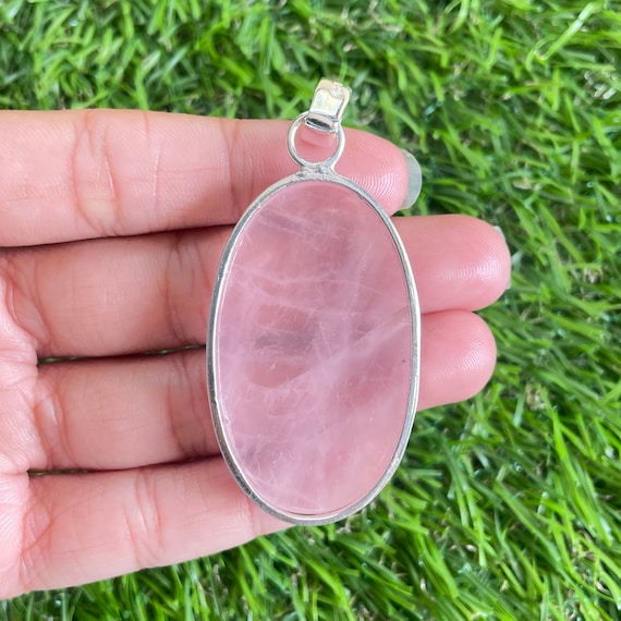 ROSE QUARTZ CHARM LARGE ROSE QUARTZ CHARM LARGE