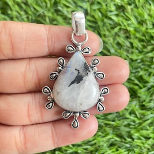 Moonstone Pendant 925 Sterling Silver Pendant Moonstone Gemstone Handmade Silver Gemstone Jewelry Moonstone Pendant For Necklaces Women