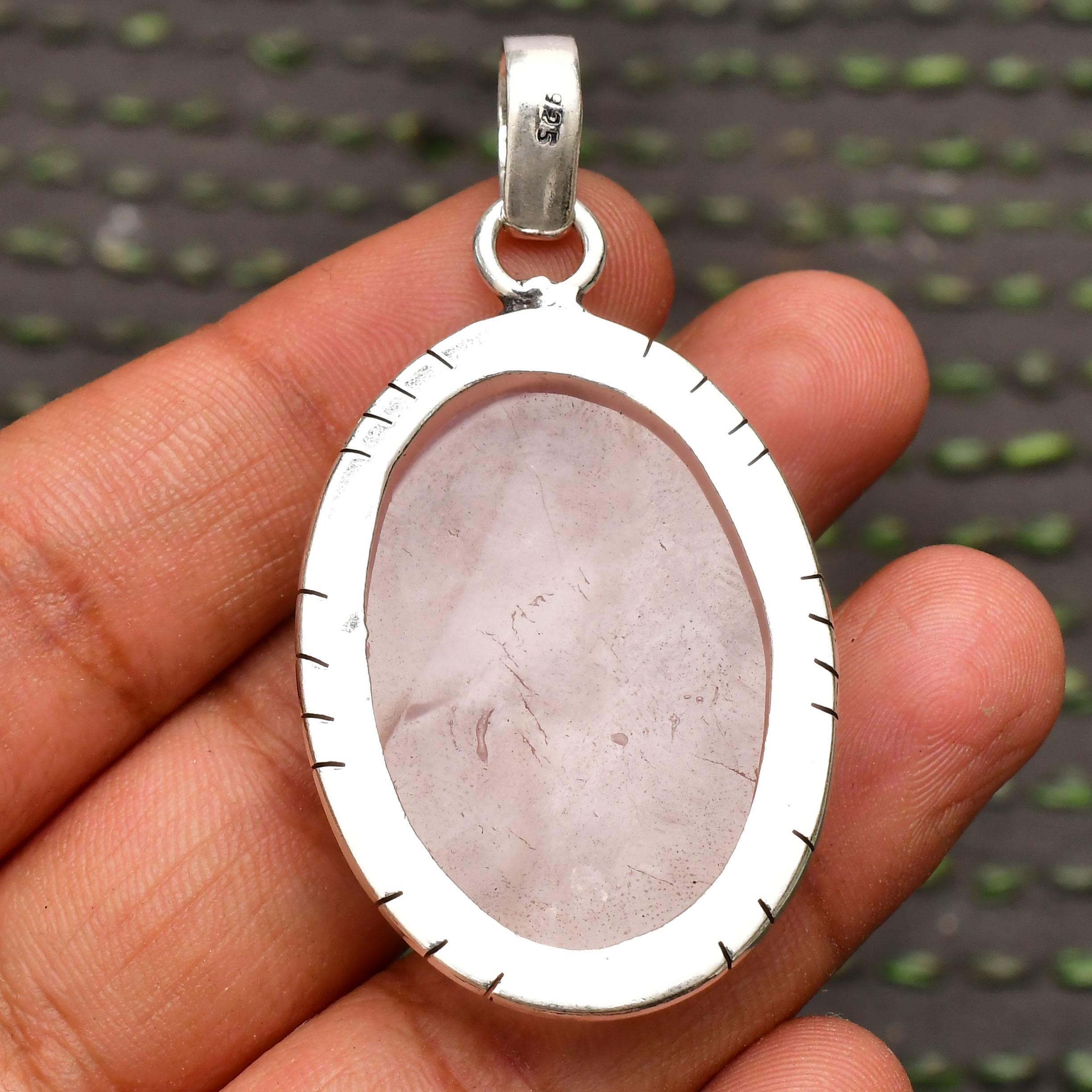 ローズクォーツ スターリングシルバーペンダント：オーバルピンク