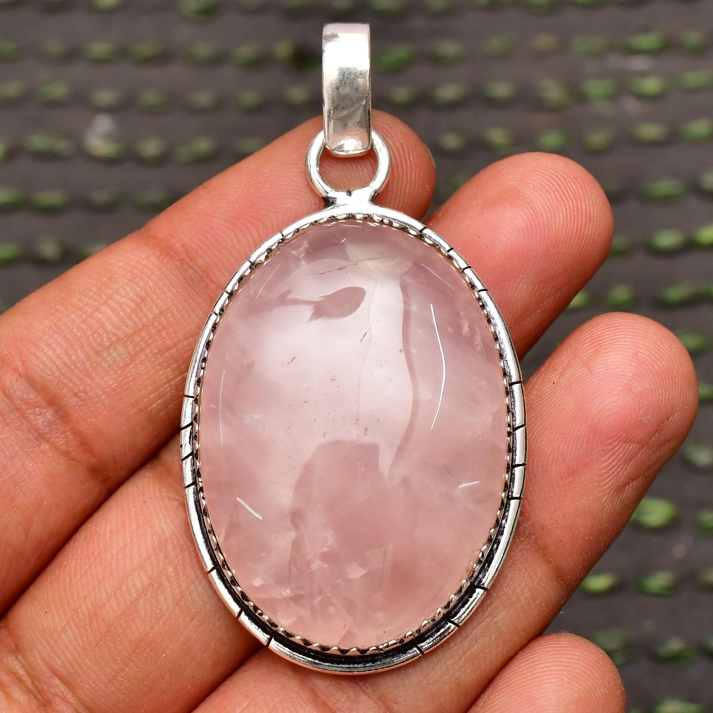 ローズクォーツ スターリングシルバーペンダント：オーバルピンク