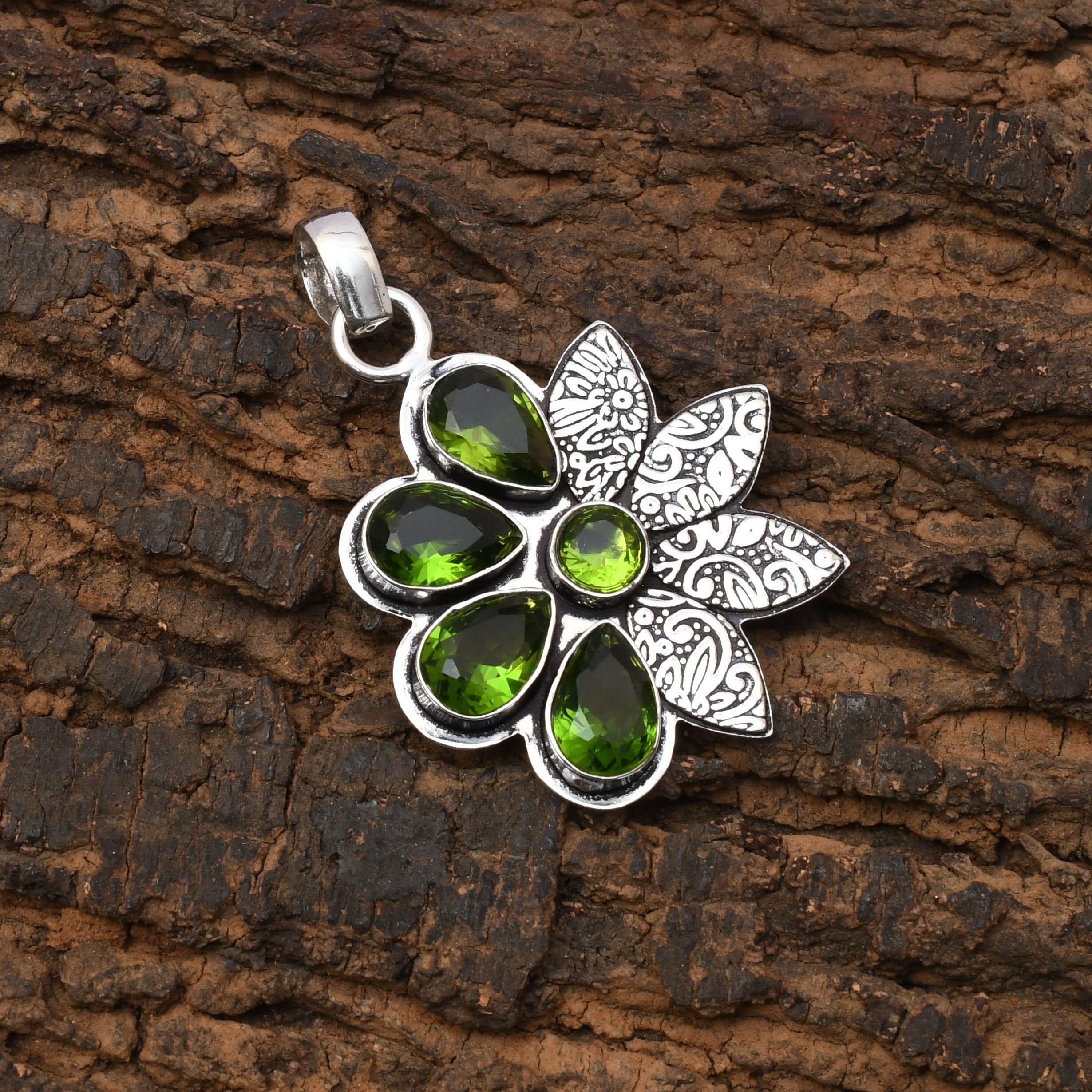 Peridot Gemstone Pendant 925 Sterling Silver Pendant Peridot Gemstone Handmade Silver Jewelry Peridot Silver Pendants For Necklaces Women