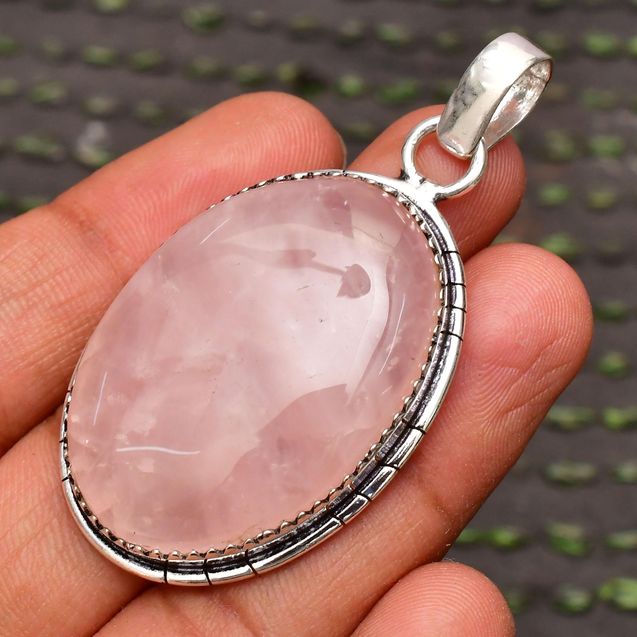 ローズクォーツ スターリングシルバーペンダント：オーバルピンク
