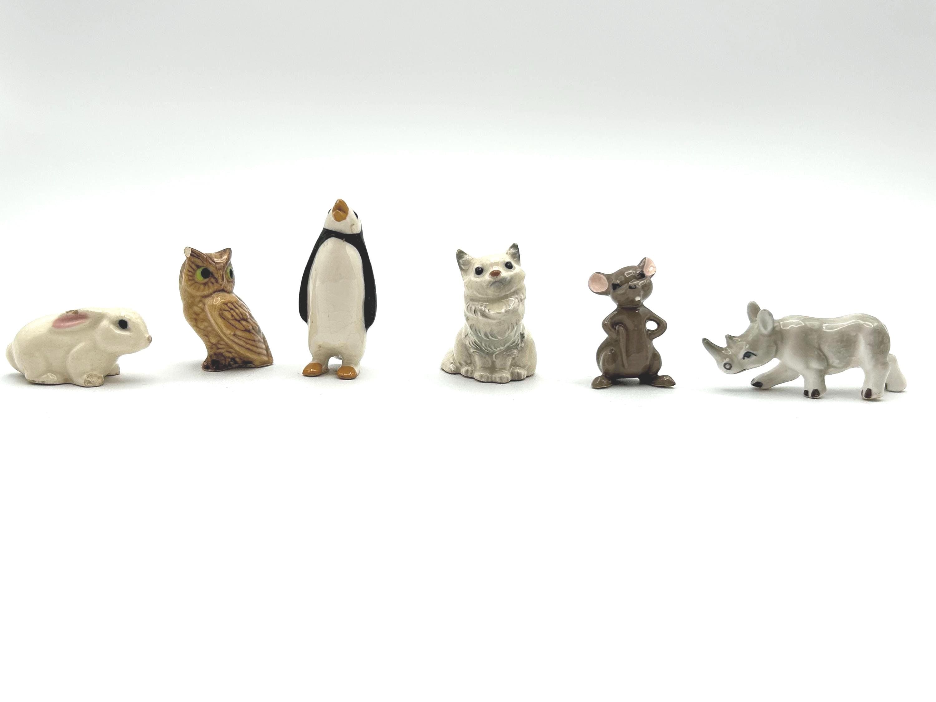 Selection of Vintage Hagen Renaker Miniature Ceramic Smalls Cats