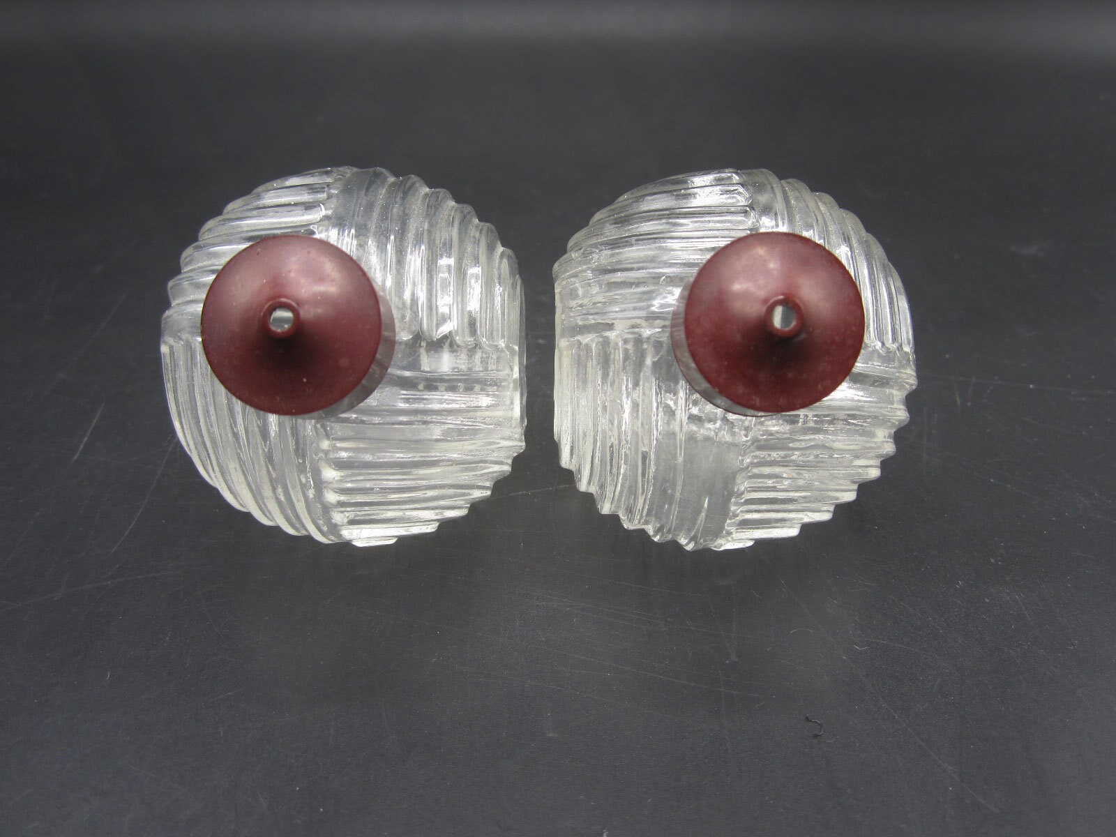 Sphere With Ridges Deco Sphere Shakers With Half Circle Ridge Pattern and Bakelite Lids - Etsy
