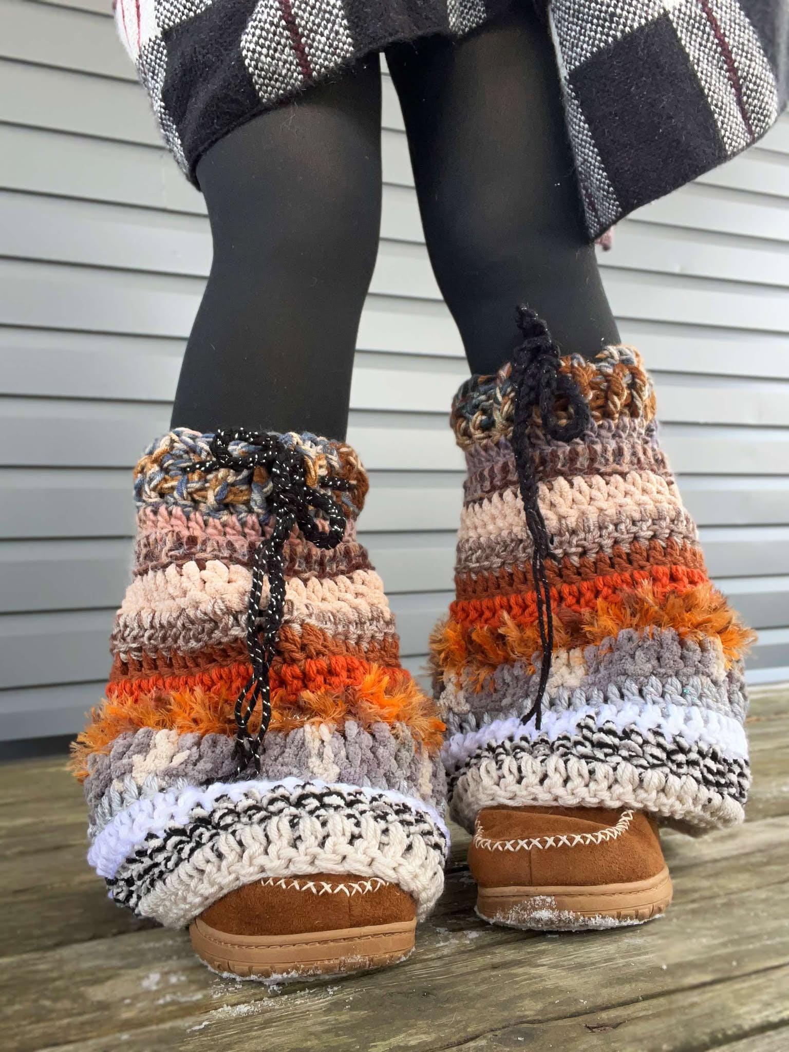 Flared Leg Warmers Pattern - Beginner Friendly Bell Boot Warmer