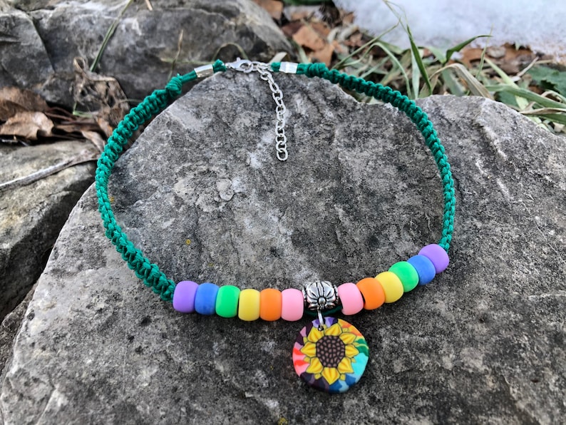 Kandi Pony Bead Festival Necklace Sunflower Hemp Choker Sunflower Pendant Hemp Necklace Hippie Boho Rave Rainbow Pride Flower