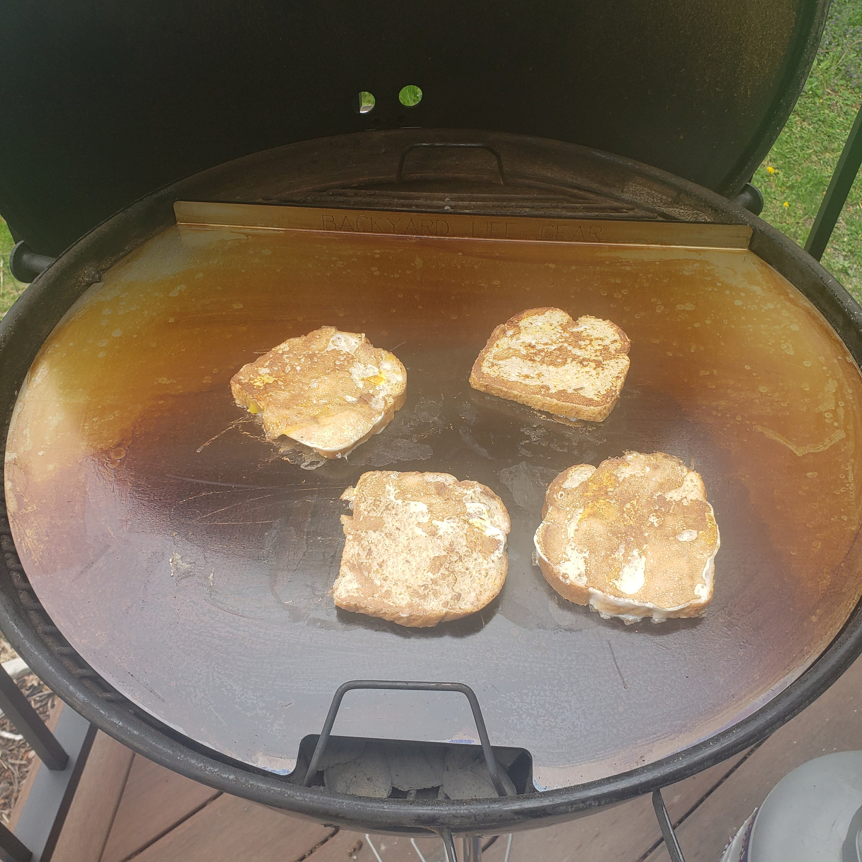 Griddle  Weber Grills