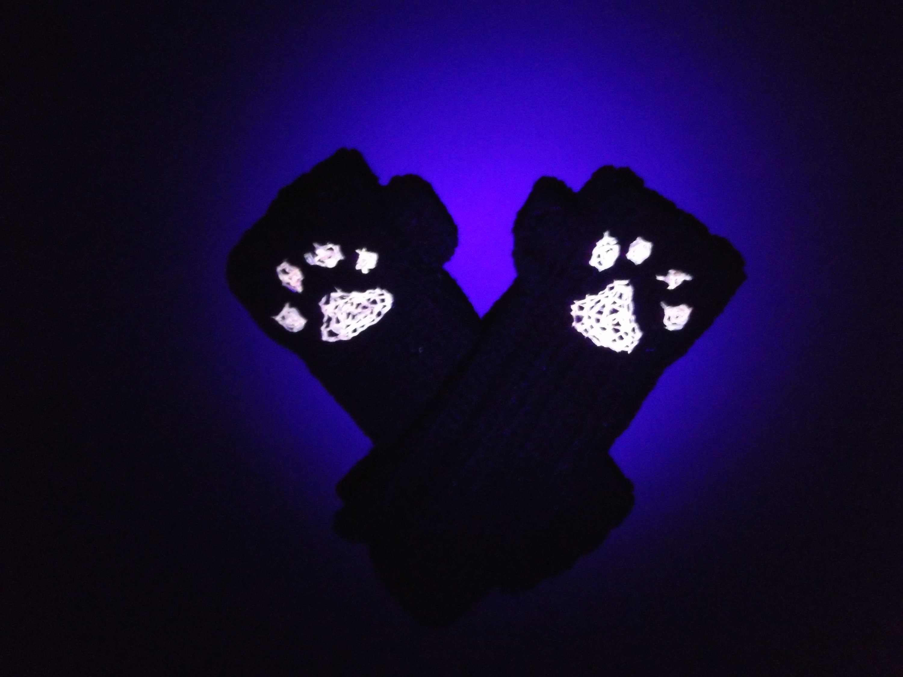 Black Cat Paw Print Fingerless Gloves, Glow in the Dark, Cold Office ...