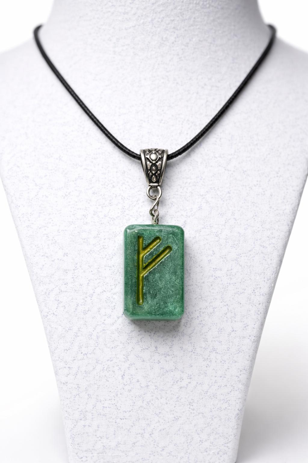 Resign Rune Fehu Rune Necklace | Green Rune Pendant | Norse Symbol Jewelry ...