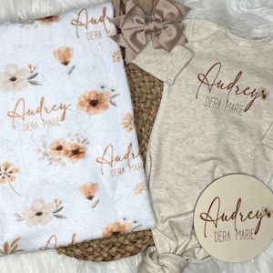 Newborn coming home outfit summer, Name swaddle blanket and knotted gown, Baby girl boho gift set, customized baby gift