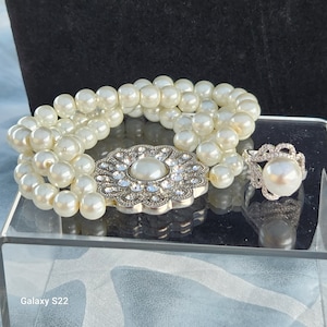 vintage jewelry sets, Costume Pearls bracelet and ring size 8.5