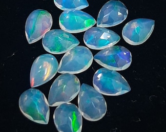 3 x 5 mm, 4 x 5 mm, 4 x 6 mm, 5 x 7 mm Naturalny opal etiopski szlifowany w kształcie gruszki, AAA Wielofunkcyjny opal etiopski w szlifie gruszki, kalibrowany rozmiar luźnego kamienia szlachetnego