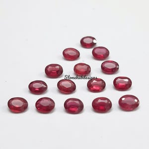 2 x 3 mm, 3 x 4 mm RUBIS, pierres précieuses ovales à facettes en vrac, rubis rougeâtre rempli de verre AAA, pierres précieuses ovales à facettes ovales en vrac pour bijoux
